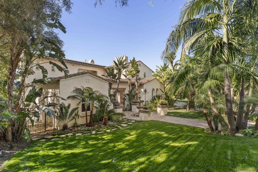 2105 Timneh Court