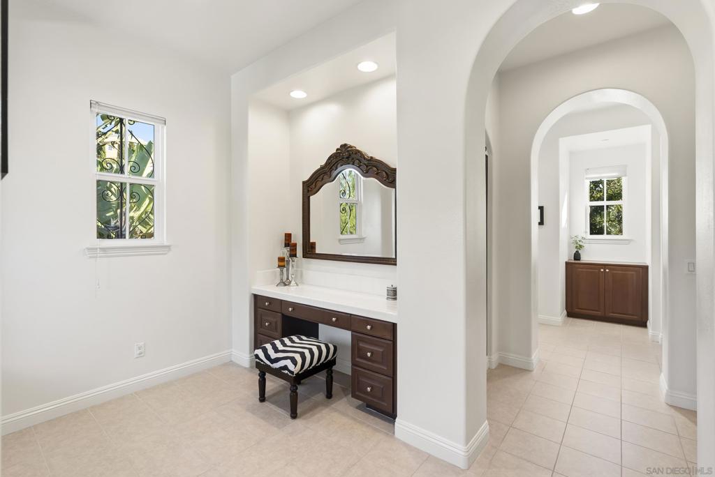 2105 Timneh Court