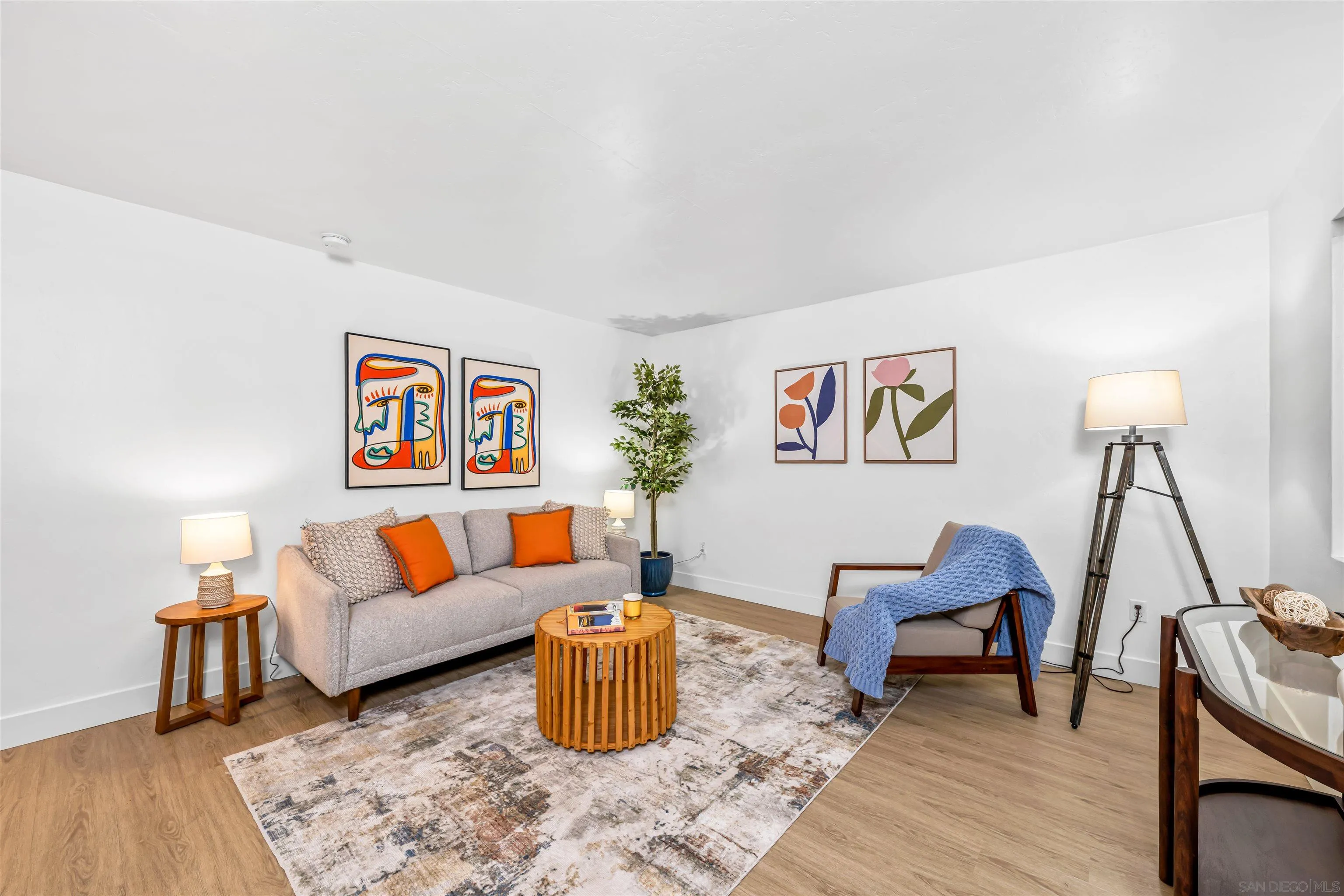 1030 Robinson Ave Unit 108