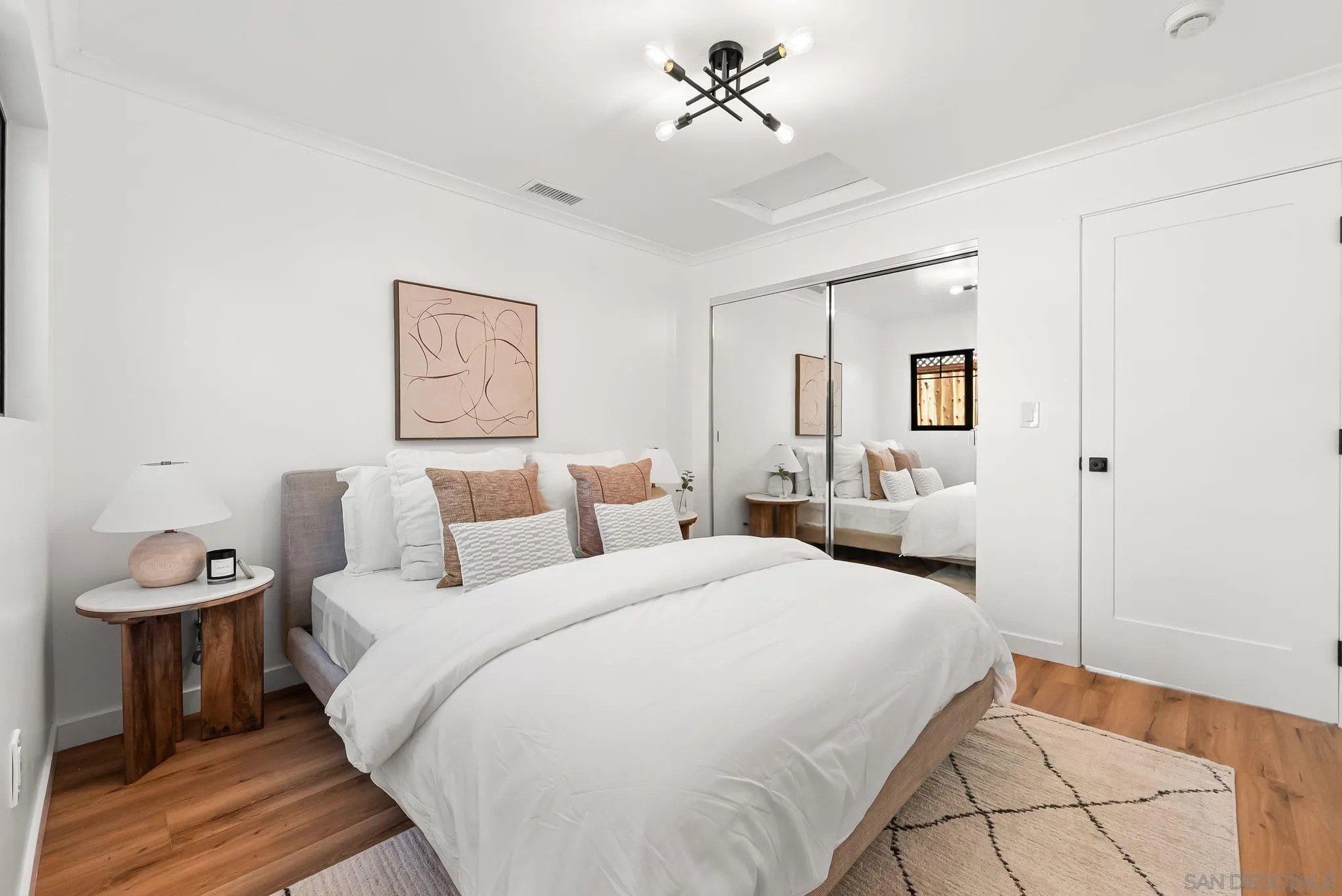 3678 Richmond