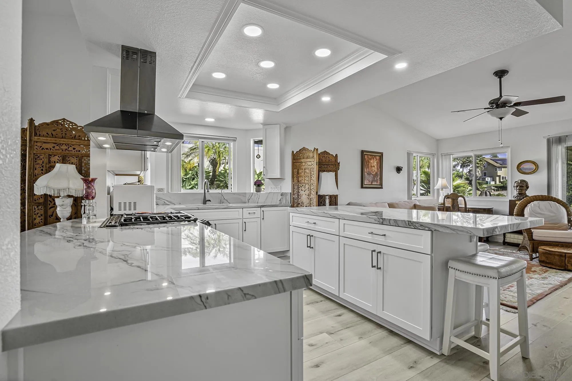 5241 Alamosa Park Dr
