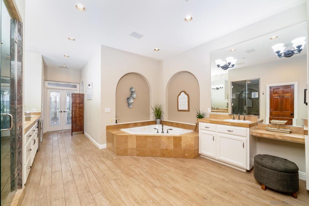 5104 Olive Hill Trl