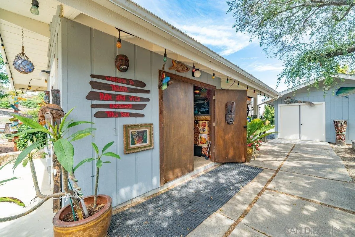 460 Rancho Camino
