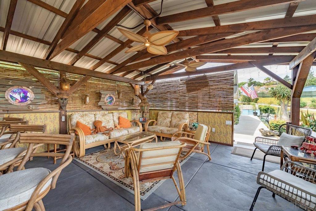 460 Rancho Camino
