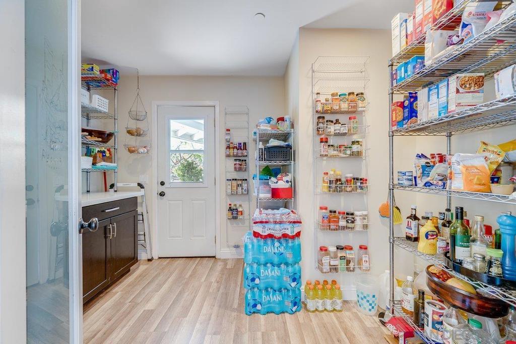 460 Rancho Camino