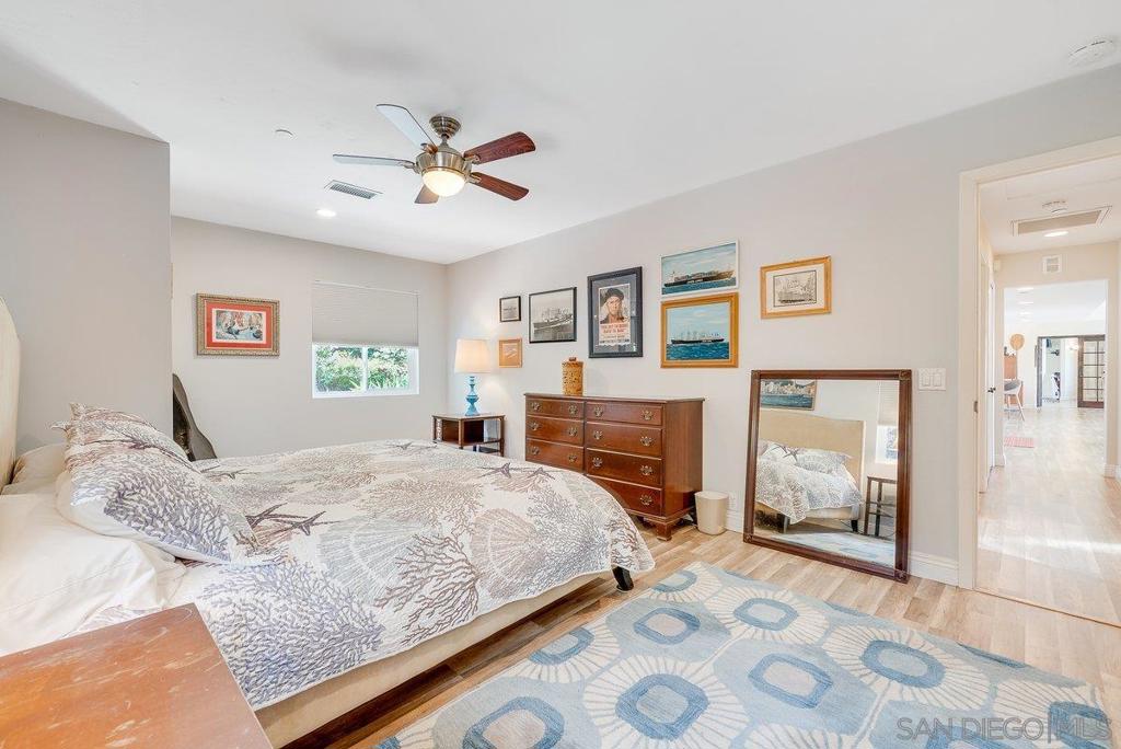 460 Rancho Camino