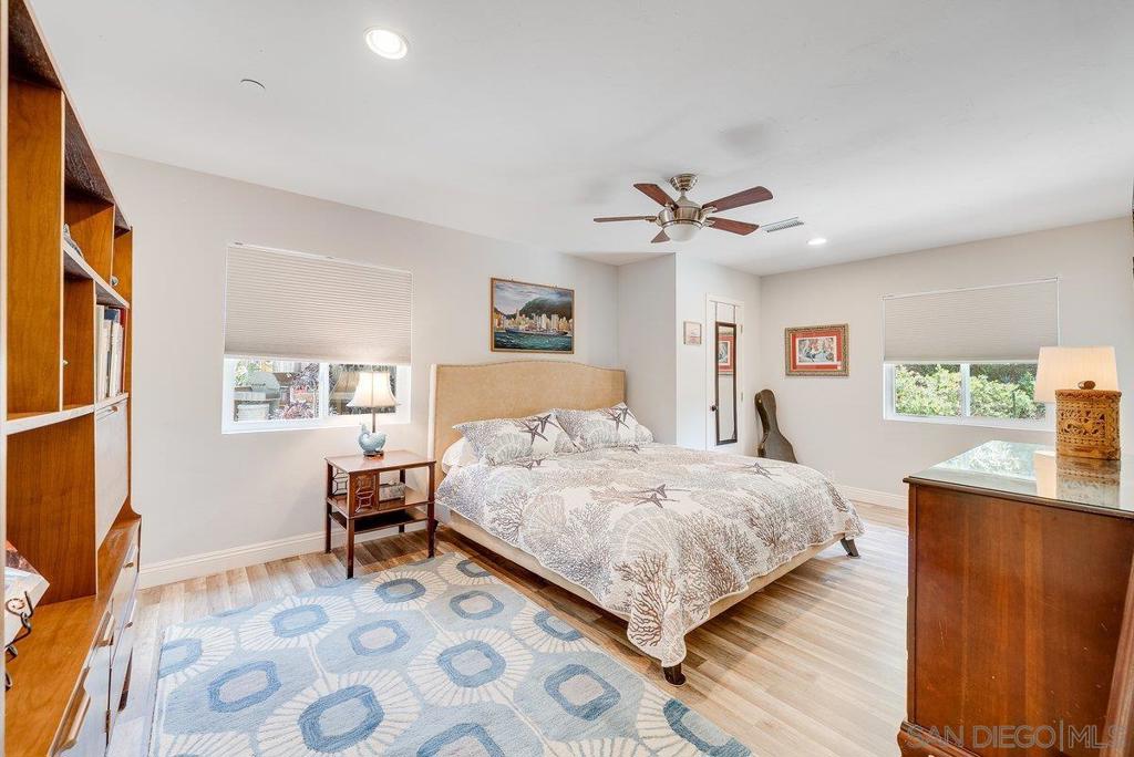 460 Rancho Camino
