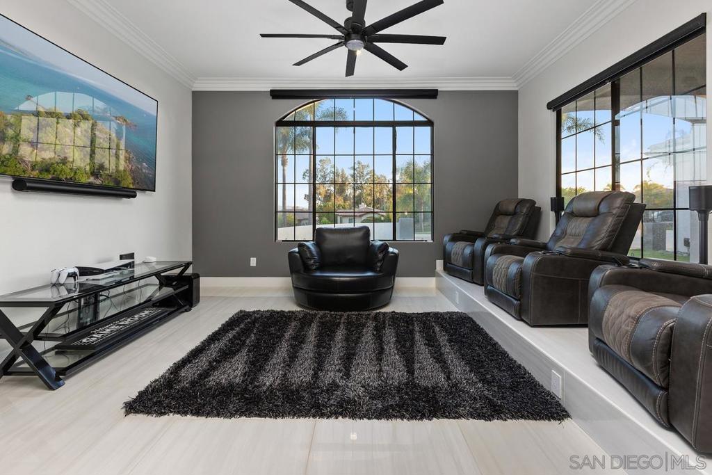 3724 26 Cedar Vale Way