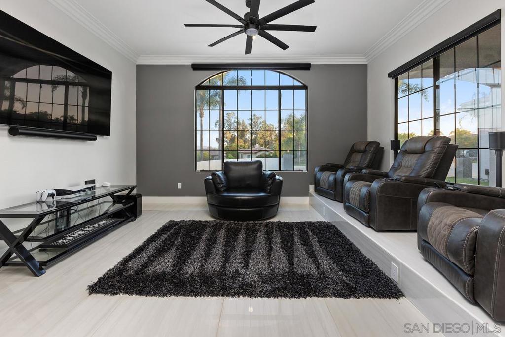 3724 26 Cedar Vale Way