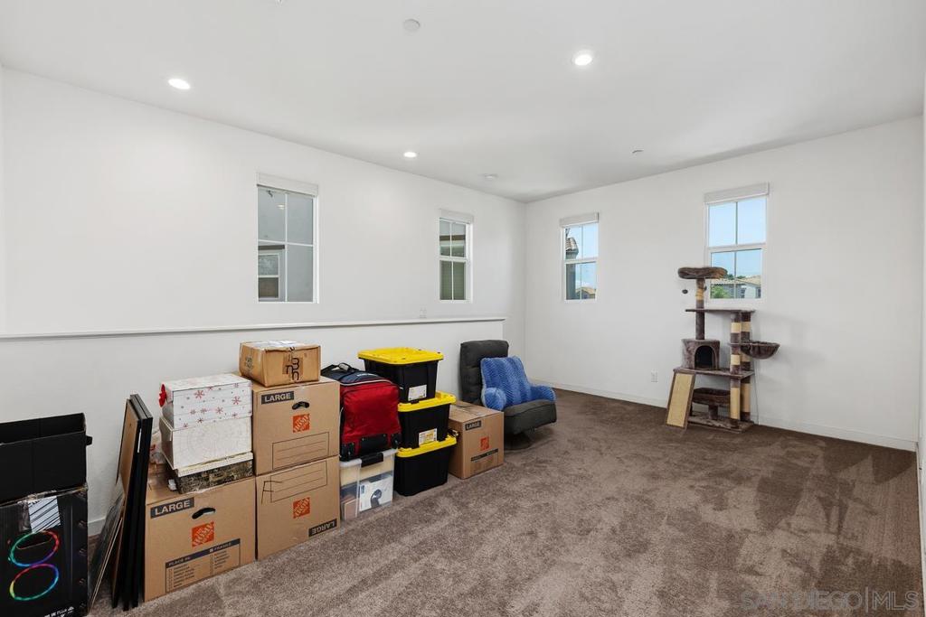 4134 Vela Way