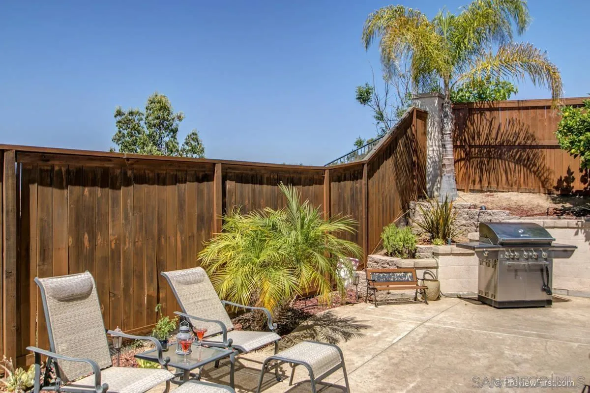 5292 Village Dr