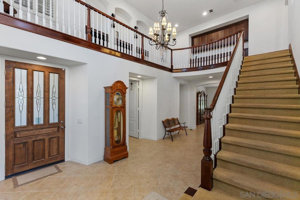 2555 Arundel