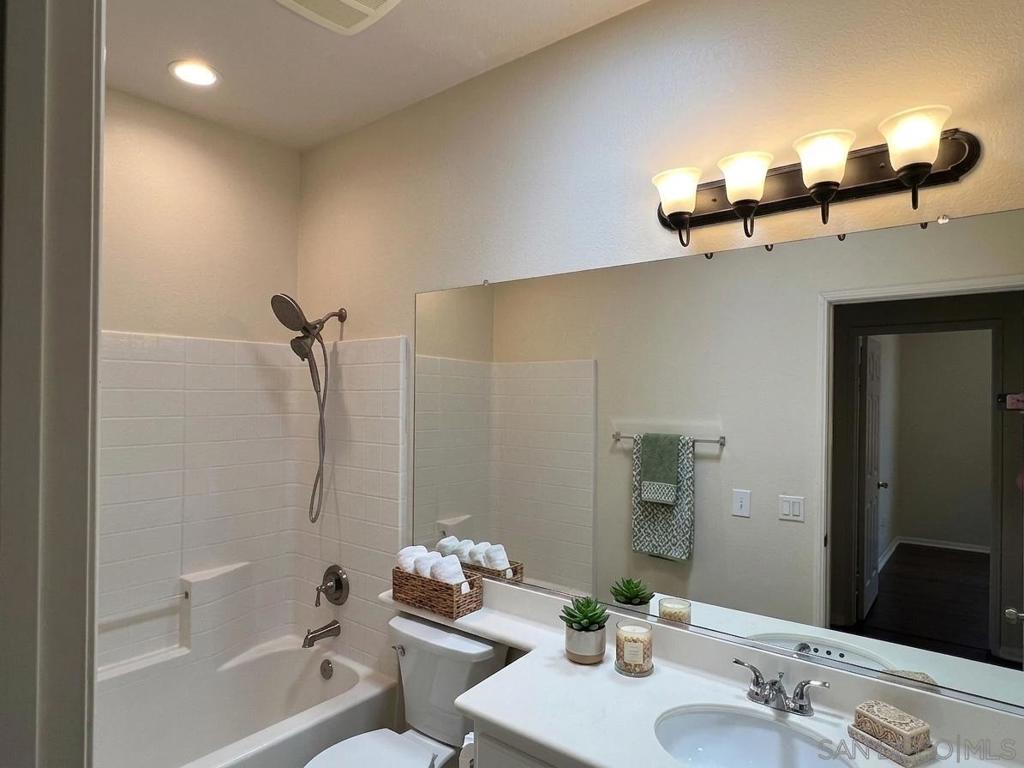 5173 Cerulean Way