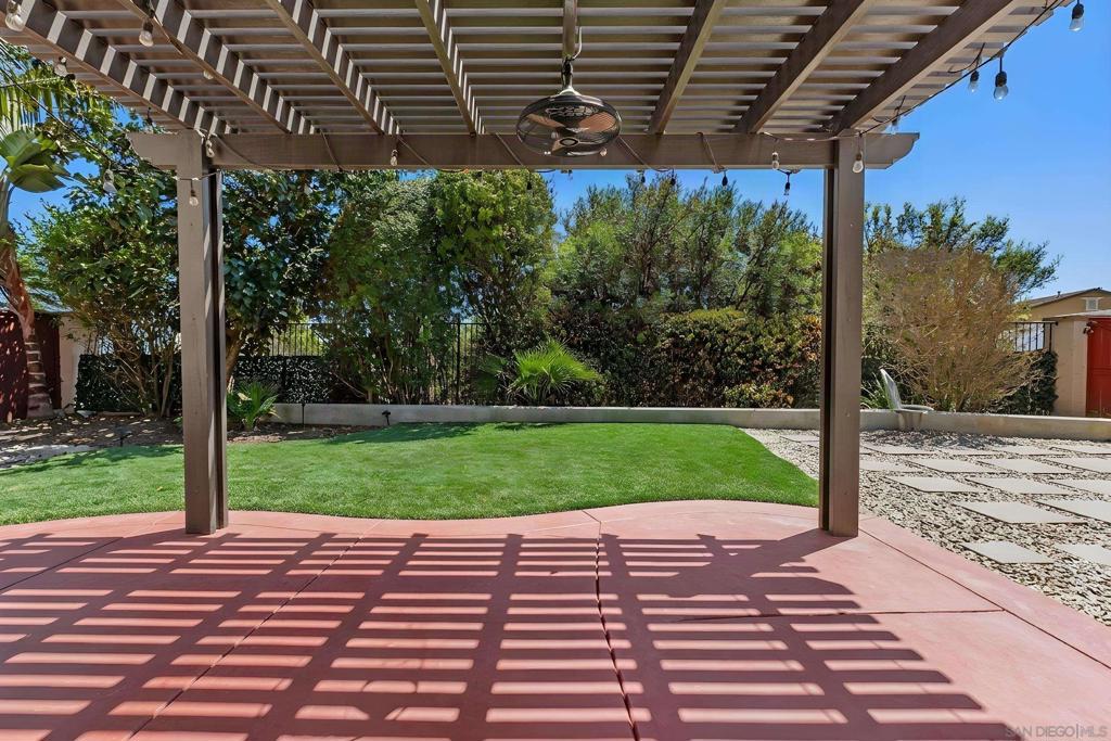 1018 Bellingham Dr