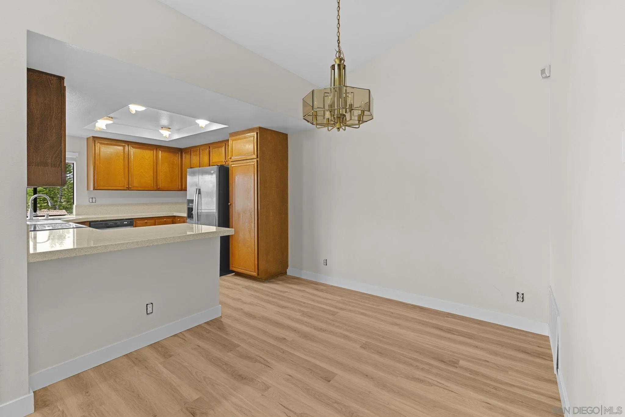 12884 Camino De La Breccia