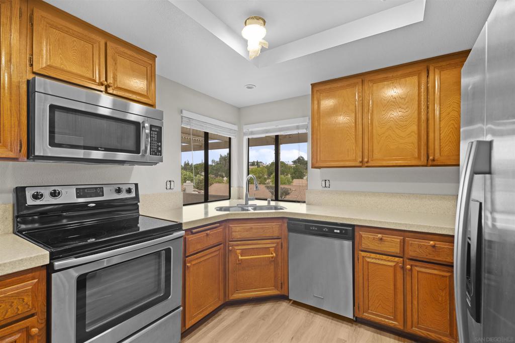 12884 CAMINO DE LA BRECCIA