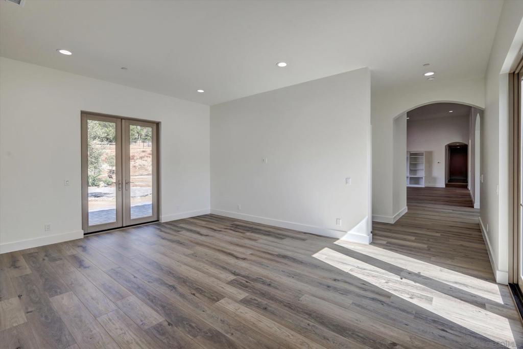 5808 Lake Vista Dr.