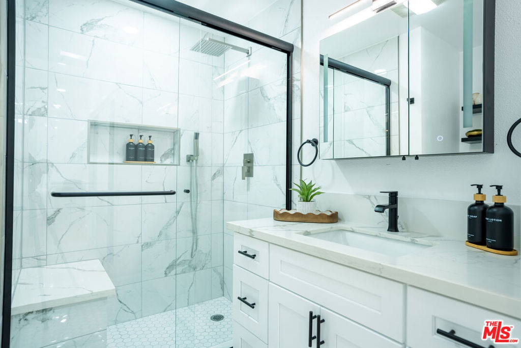 1440 Veteran Avenue 236