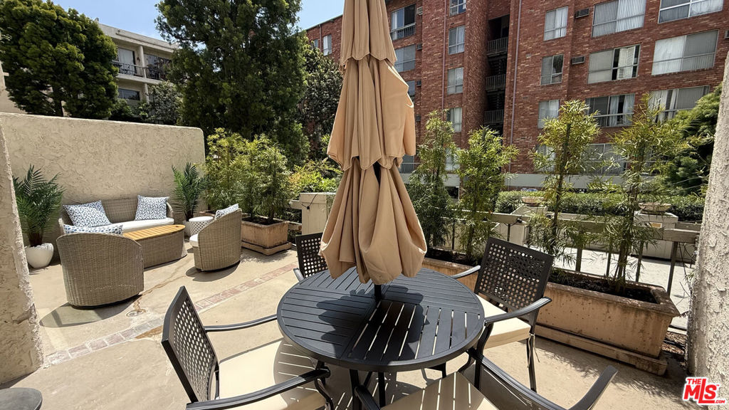 1440 Veteran Avenue 236