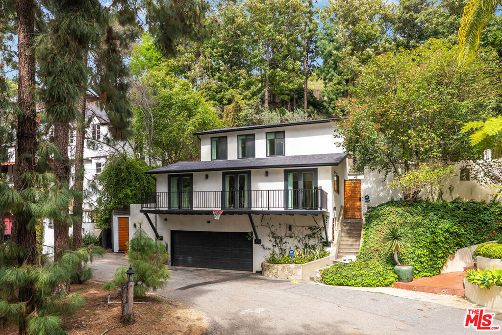 1758 Prospect Drive