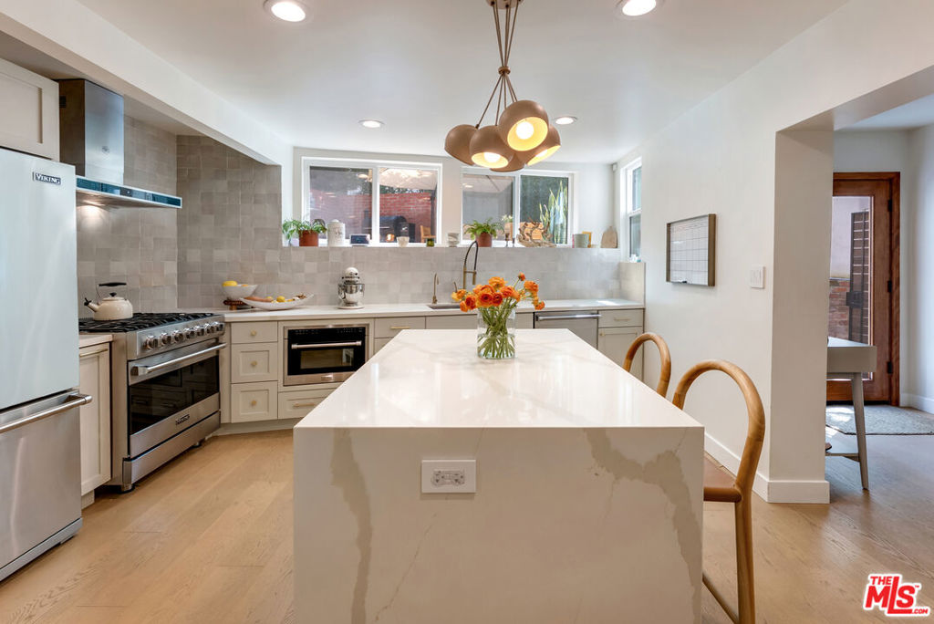1758 Prospect Drive