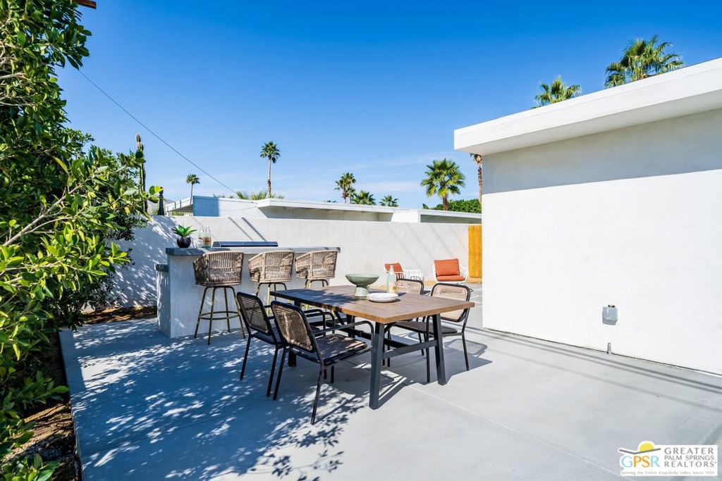 3111 E San Juan Road