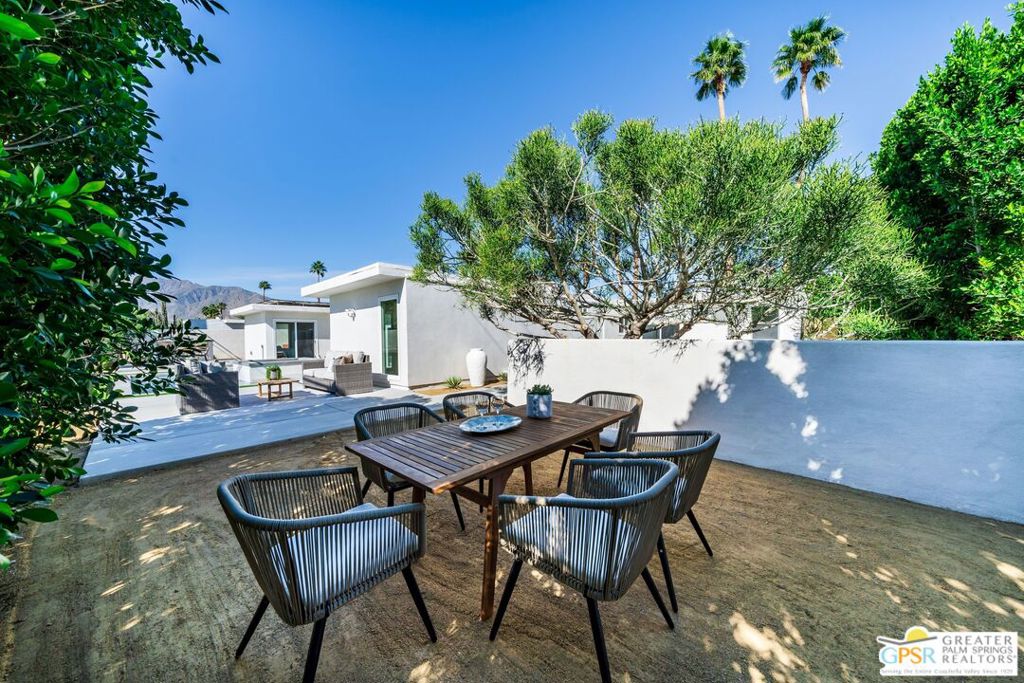 3111 E San Juan Road