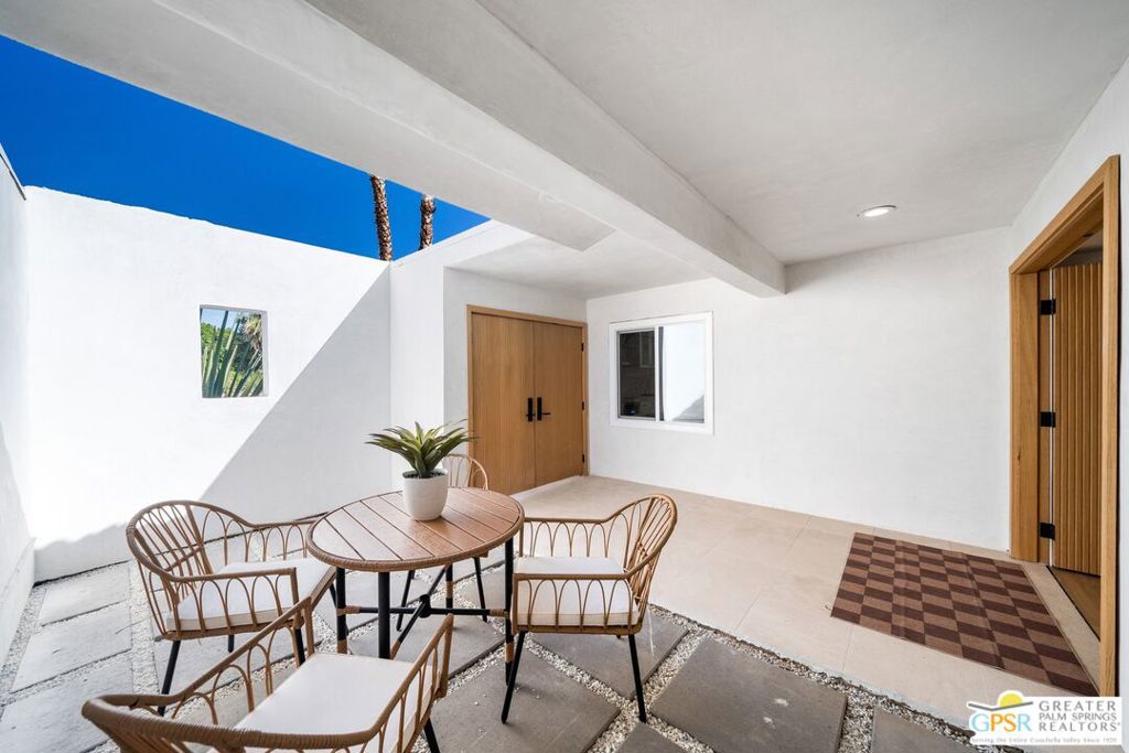 3111 E San Juan Road