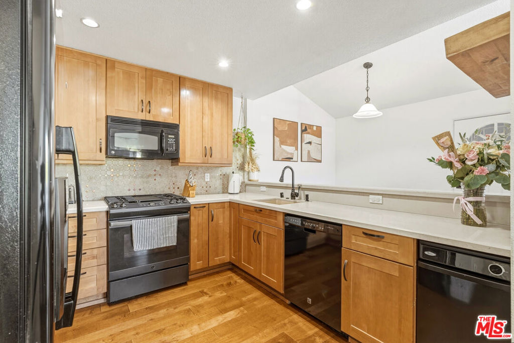 3605 E Anaheim Street 205