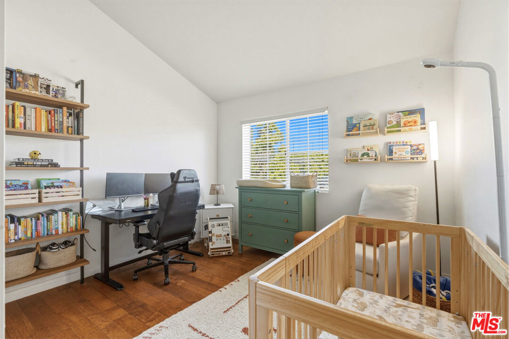 3605 E Anaheim Street 205