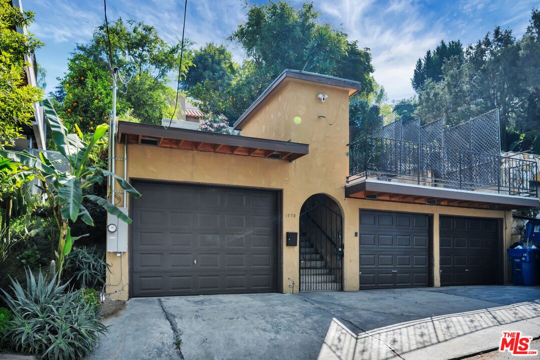 1570 Sanborn Ave