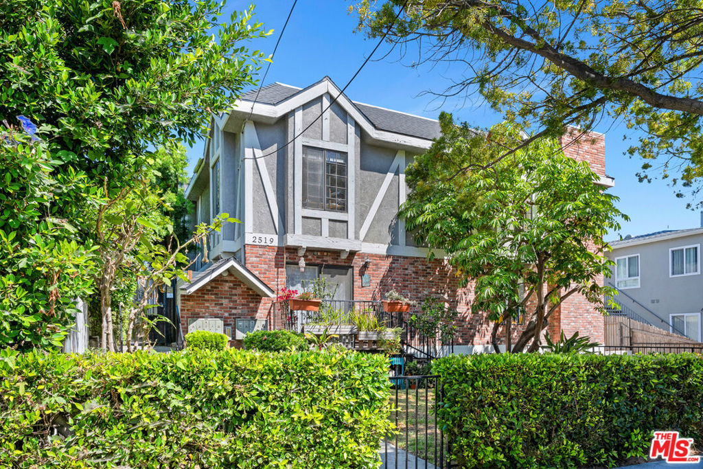 2519 Kansas Avenue 107