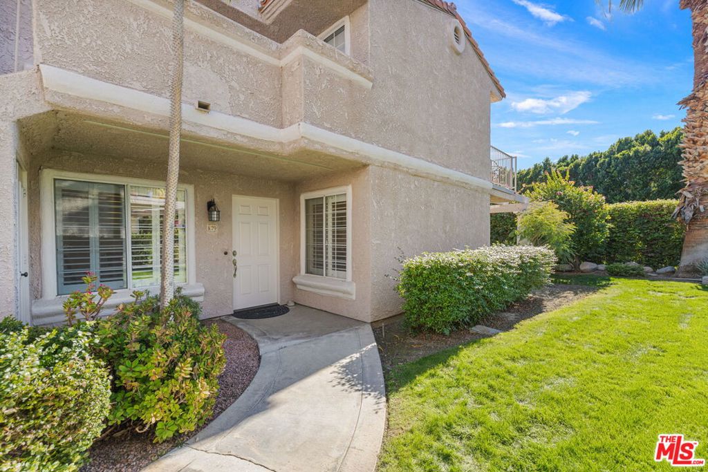 2001 E Camino Parocela K79