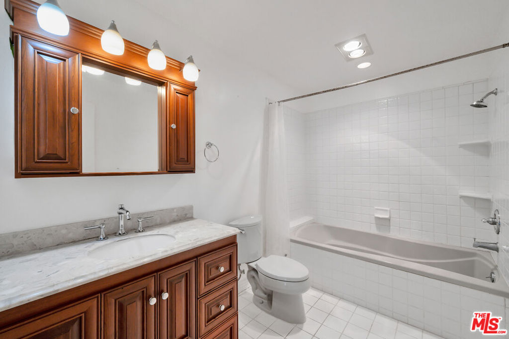 4144 Duquesne Avenue 1A