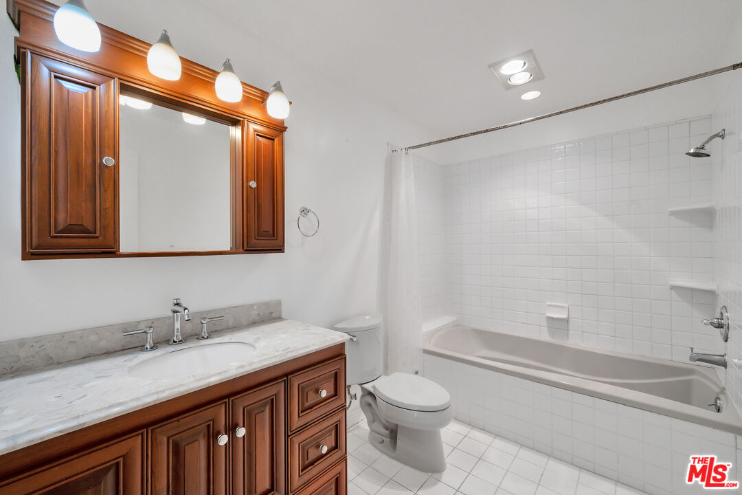 4144 Duquesne Ave Unit: 1A