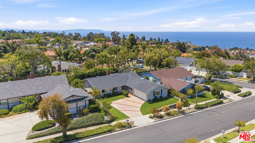 7022 Lofty Grove Drive