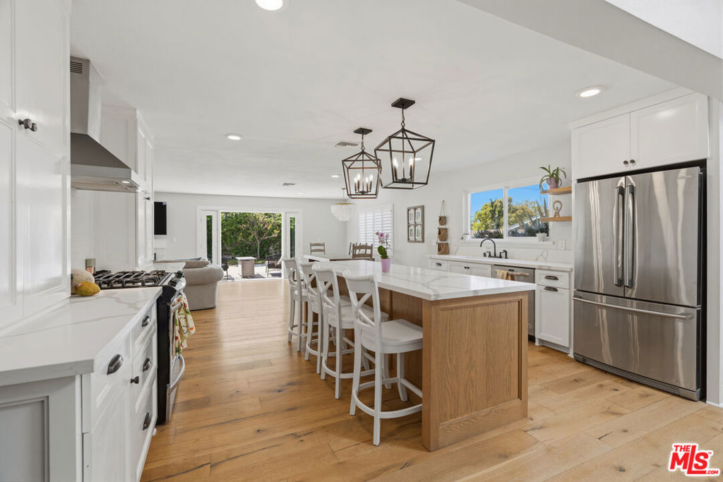 7022 Lofty Grove Drive