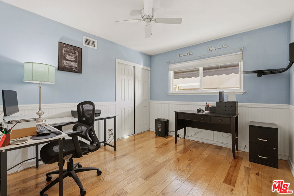 941 N Del Sol Lane