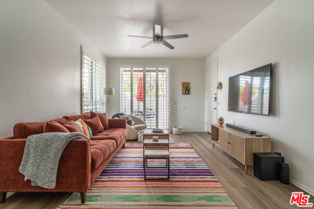 401 S El Cielo Rd Unit: 11