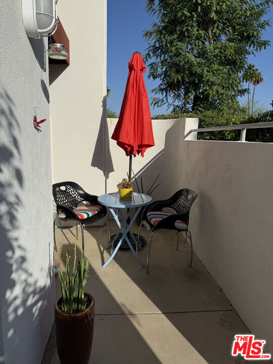 401 S El Cielo Rd Unit: 11