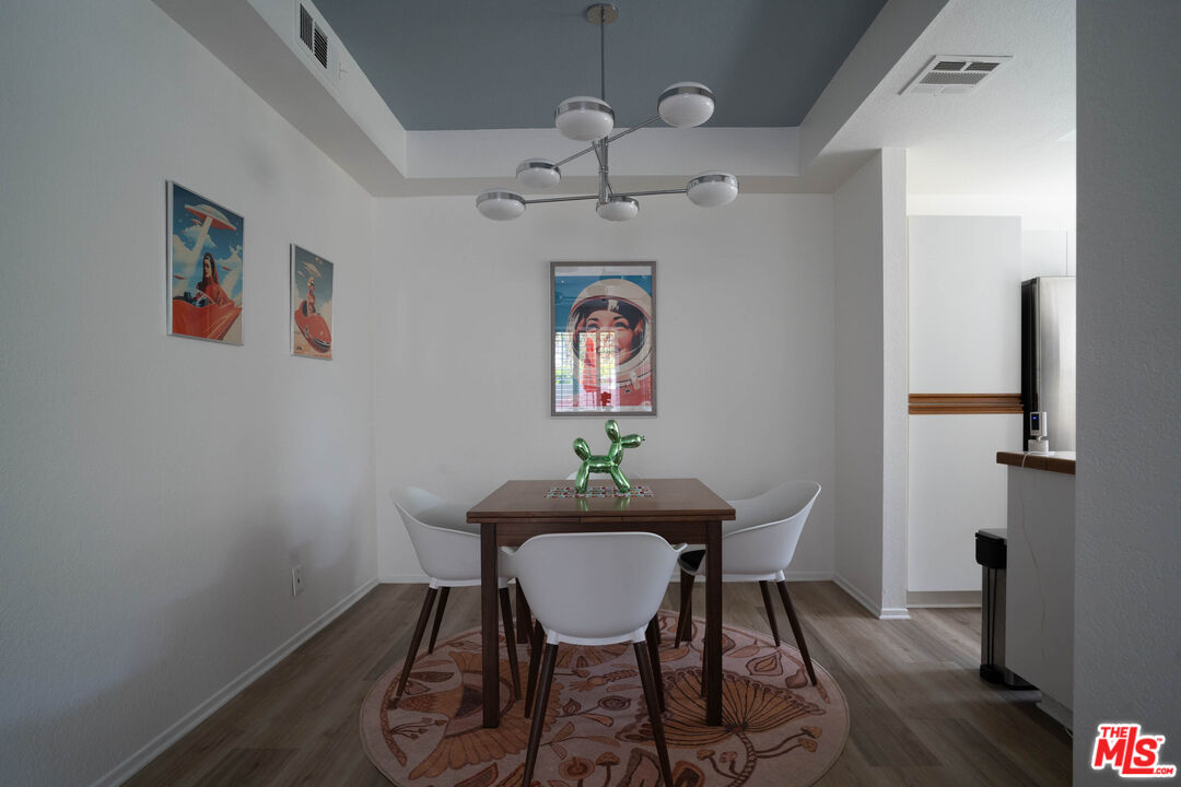 401 S El Cielo Rd Unit: 11