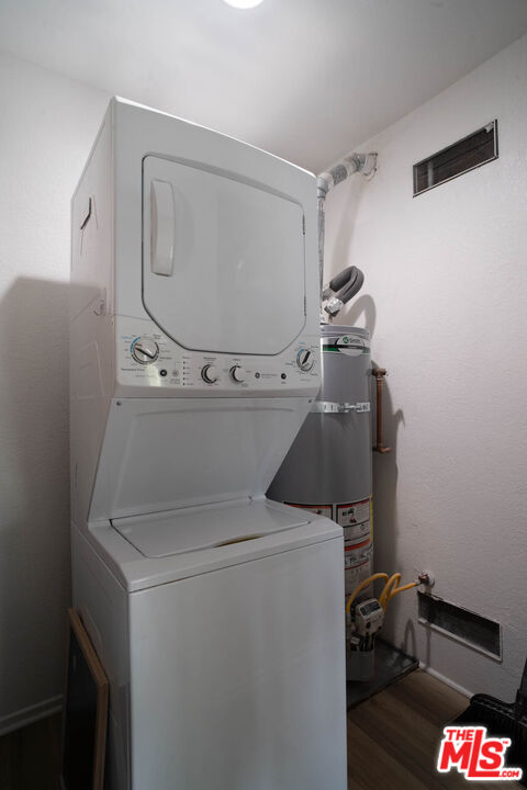 401 S El Cielo Rd Unit: 11