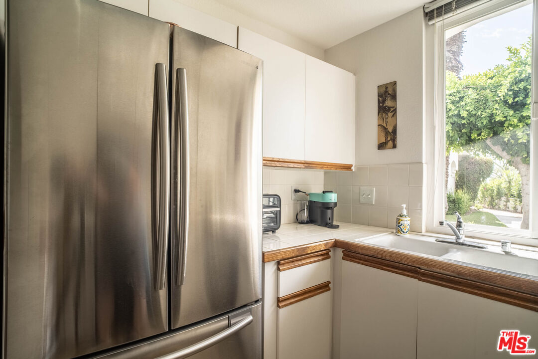 401 S El Cielo Rd Unit: 11