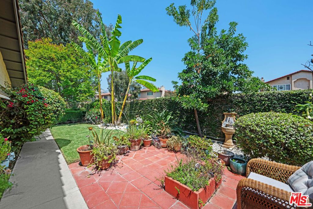 2467 Calle Villada Circle