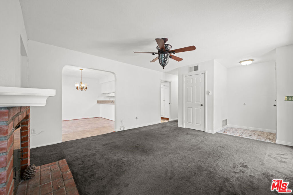 2467 Calle Villada Circle