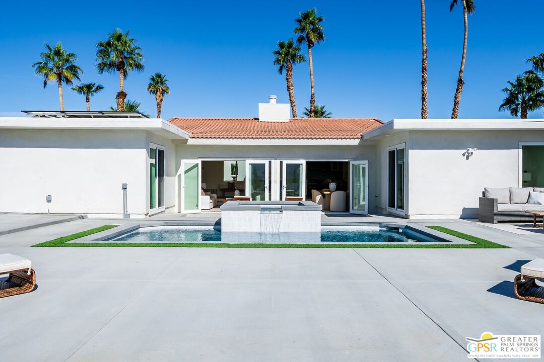 3111 E San Juan Rd