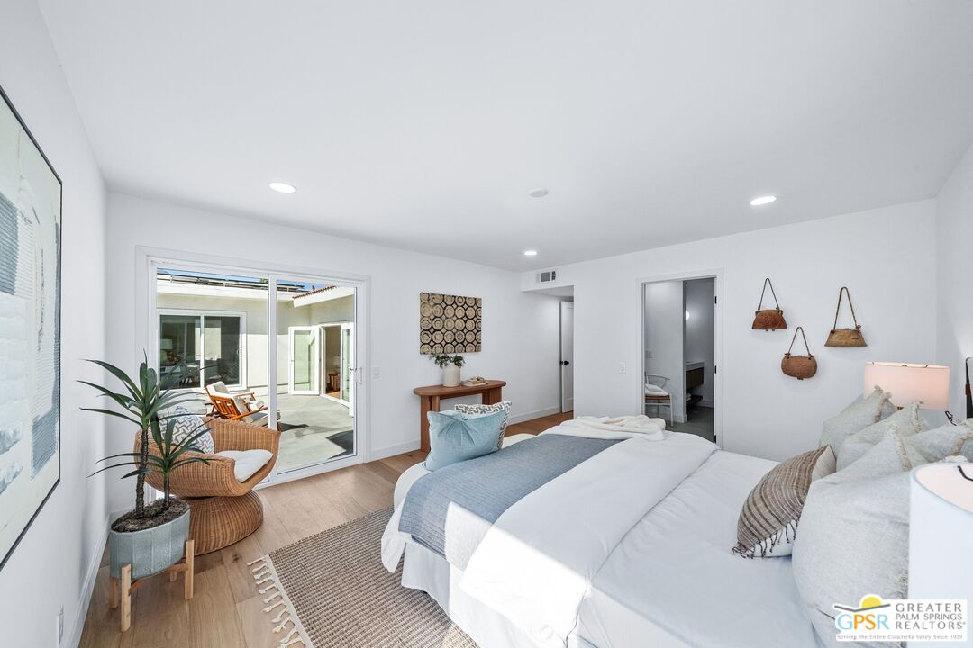 3111 E San Juan Rd