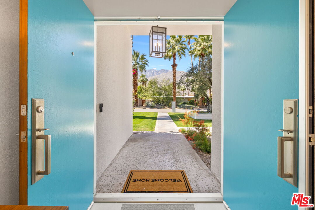 1414 S Sagebrush Rd