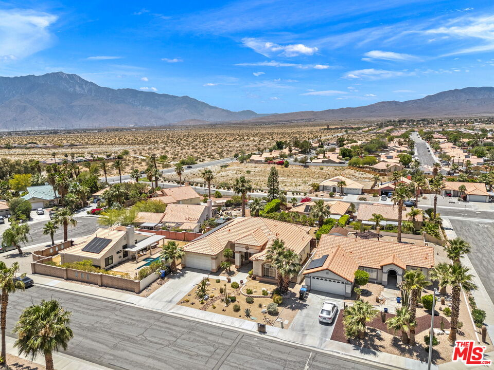 9891 El Rio Ln