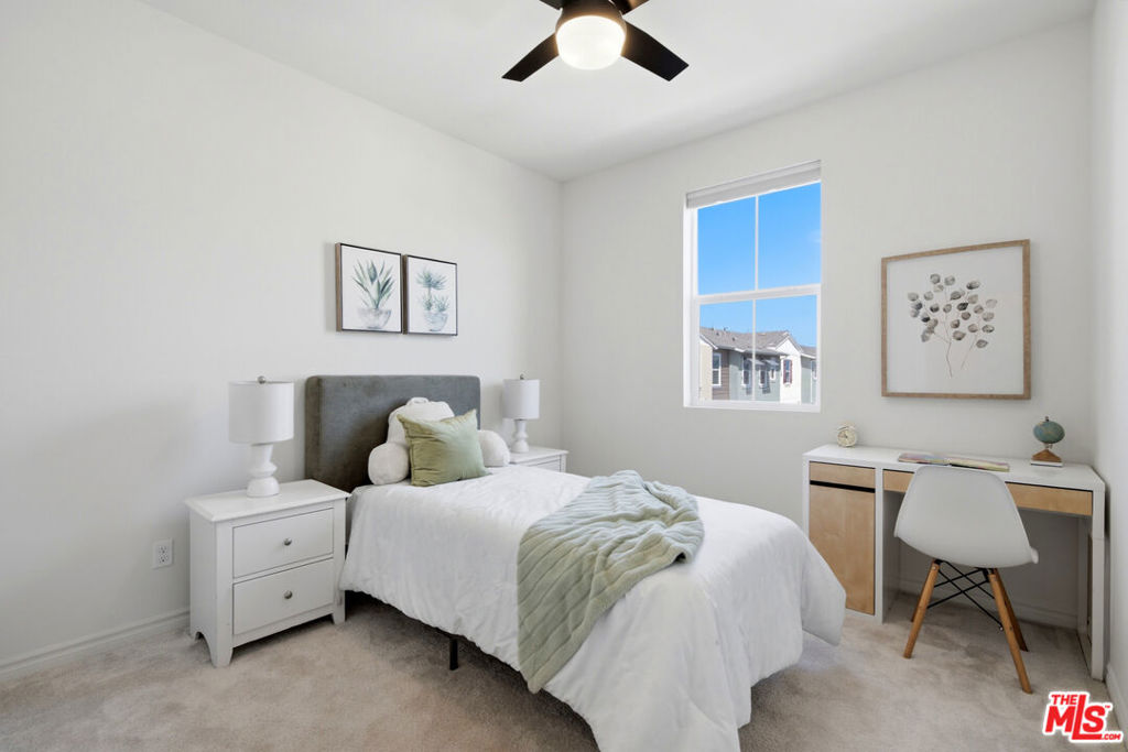 1426 Reliance